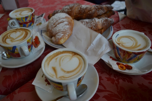 cappuccinos in Milan